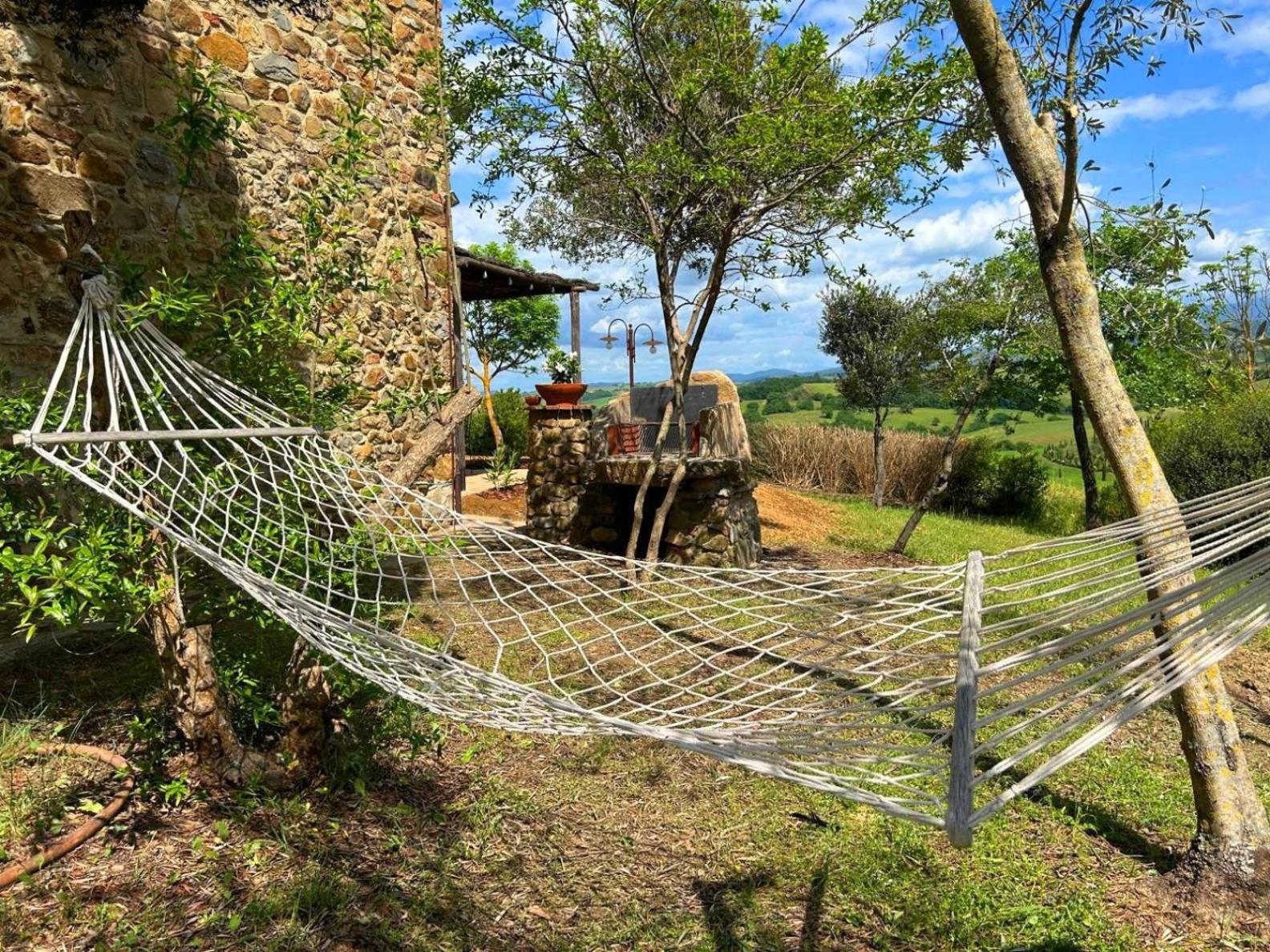 Ferienwohnung Agriturismo Le Calle Cinigiano Exterior foto