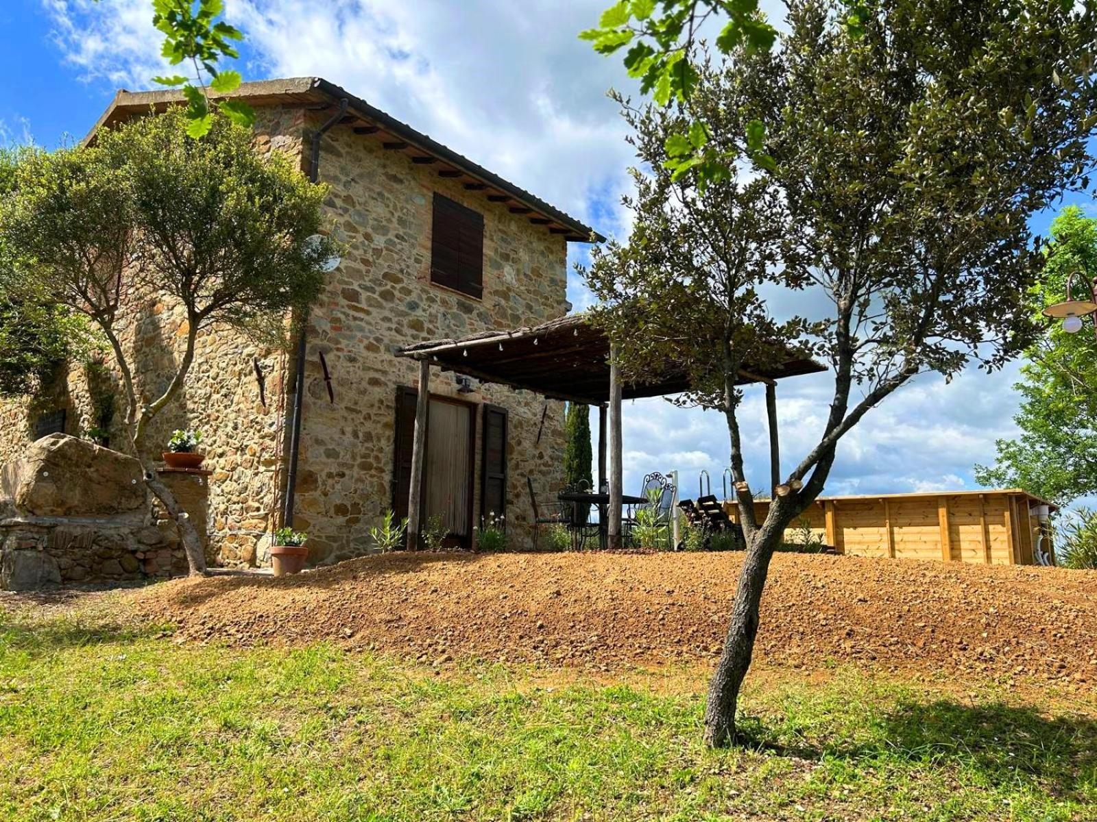 Ferienwohnung Agriturismo Le Calle Cinigiano Exterior foto