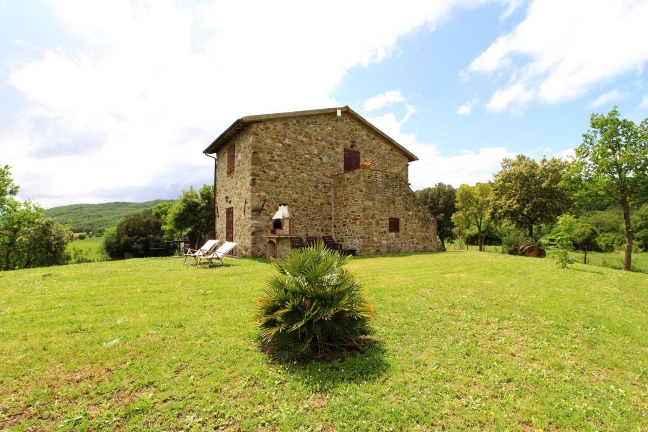 Ferienwohnung Agriturismo Le Calle Cinigiano Exterior foto